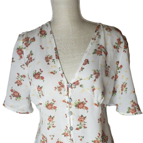 Haute Project LA M Button Front Long Duster White W/ Flower Print - Picture 5 of 7